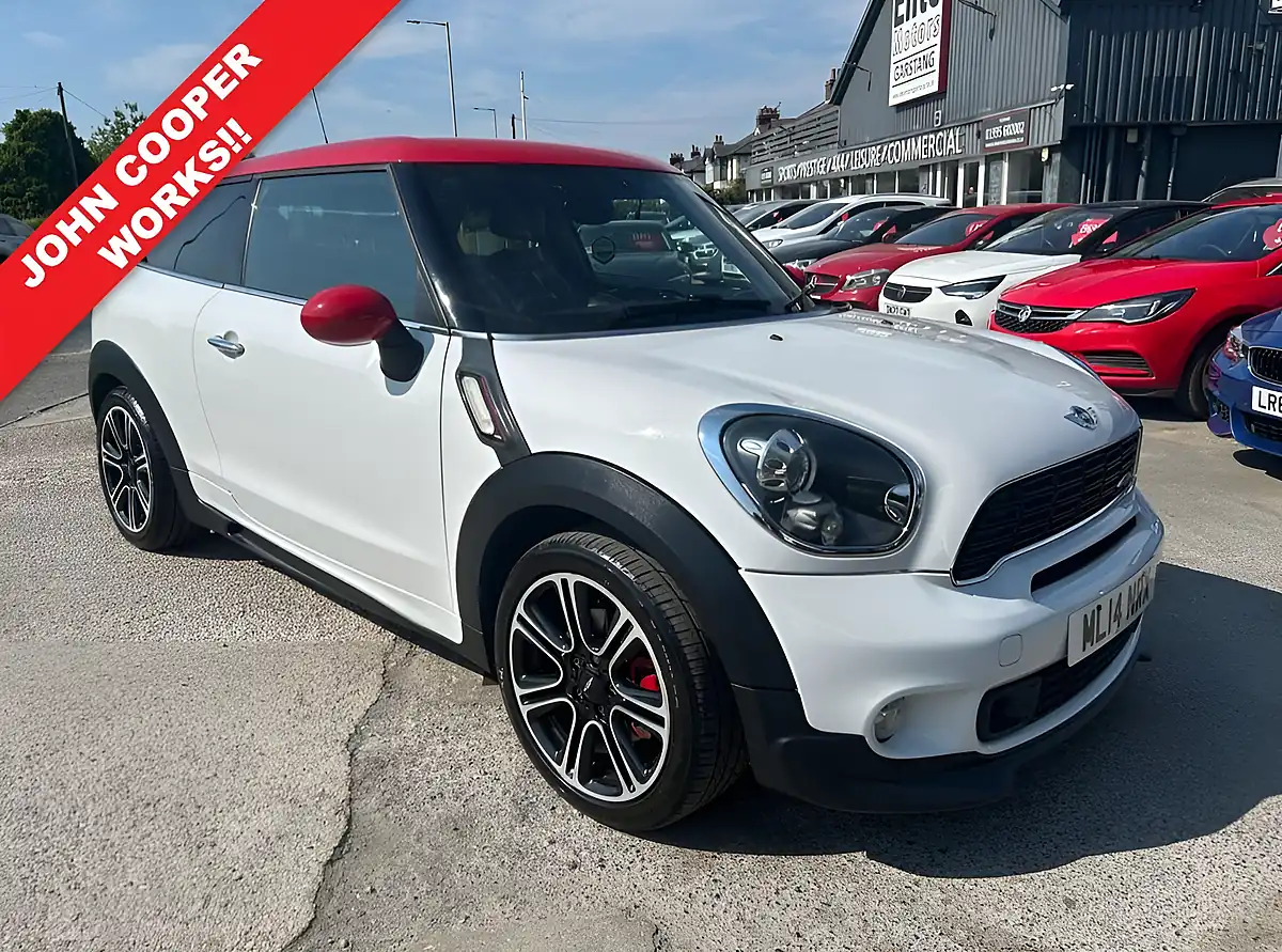 Used 2014 MINI Paceman John Cooper Works White - Front View