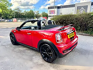 Used 2014 MINI Roadster Chilli Pack Red - Interior and Exterior details 3