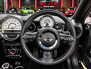 Used 2014 MINI Roadster Cooper Black - Interior and Exterior details 4