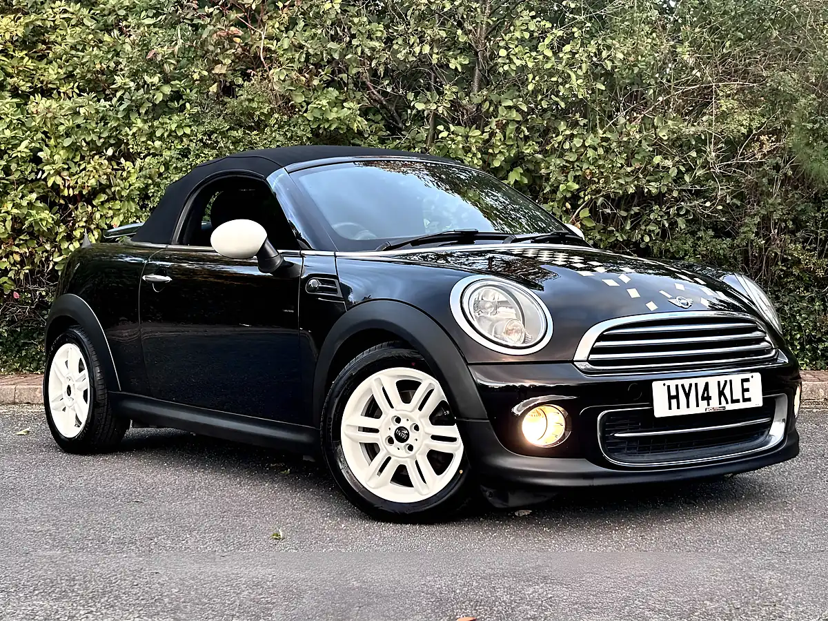 Used 2014 MINI Roadster Cooper Black - Interior and Exterior details 16