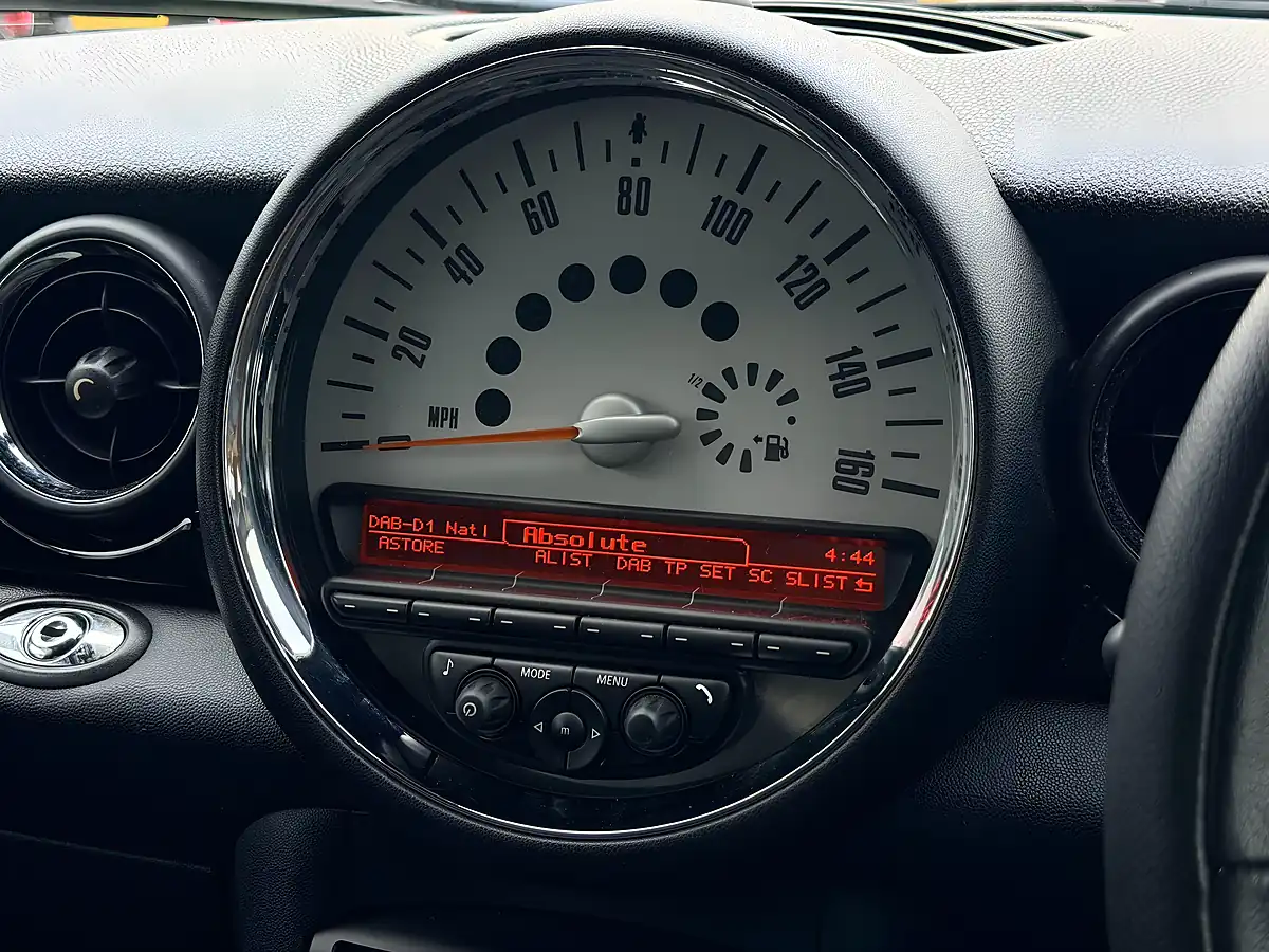 Used 2014 MINI Roadster Cooper Red - Interior and Exterior details 14