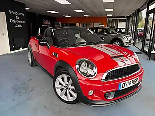 Used 2014 MINI Roadster Cooper S Red - Interior and Exterior details 2