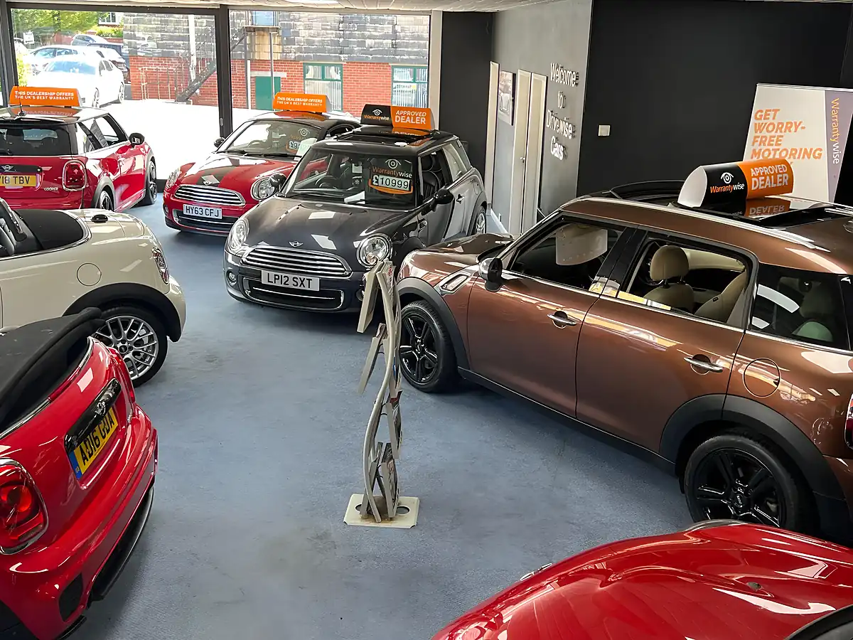 Used 2014 MINI Roadster Cooper S Red - Interior and Exterior details 20