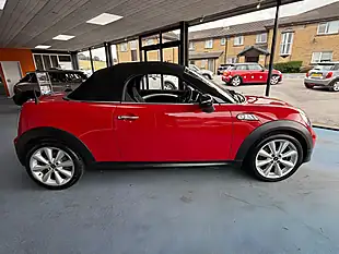 Used 2014 MINI Roadster Cooper S Red - Interior and Exterior details 4
