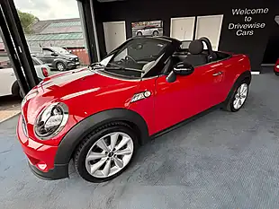 Used 2014 MINI Roadster Cooper S Red - Interior and Exterior details 6