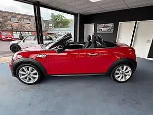 Used 2014 MINI Roadster Cooper S Red - Interior and Exterior details 7
