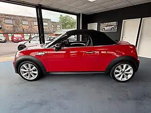 Used 2014 MINI Roadster Cooper S Red - Interior and Exterior details 8