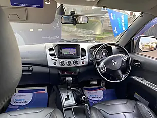 Used 2014 Mitsubishi L200 Barbarian Black White - Interior and Exterior details 10