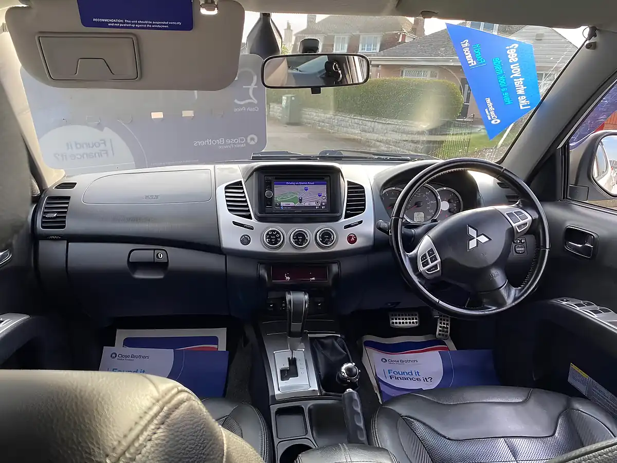 Used 2014 Mitsubishi L200 Barbarian Black White - Interior and Exterior details 19