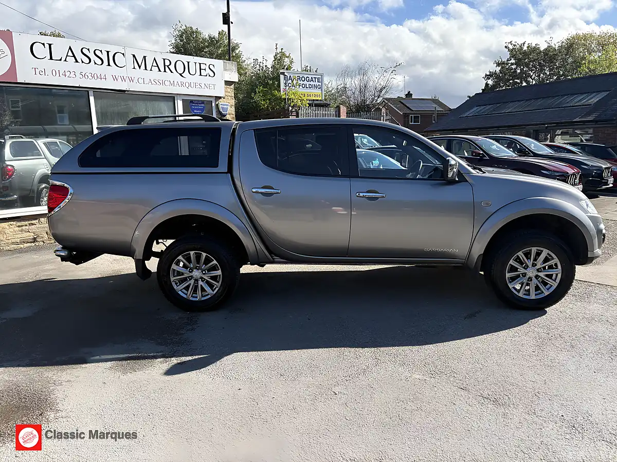 Used 2014 Mitsubishi L200 Barbarian Grey - Interior and Exterior details 7