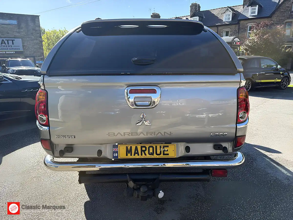 Used 2014 Mitsubishi L200 Barbarian Grey - Interior and Exterior details 9