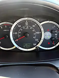 Used 2014 Mitsubishi L200 Trojan Silver - Interior and Exterior details 11