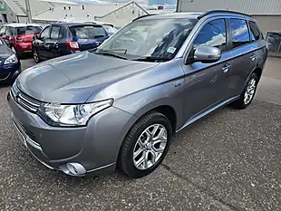 Used 2014 Mitsubishi Outlander Gx 3H Grey - Interior and Exterior details 2