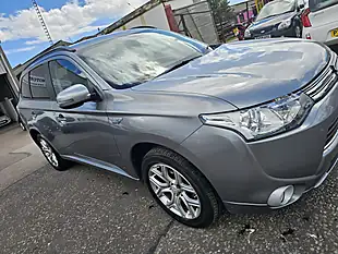Used 2014 Mitsubishi Outlander Gx 3H Grey - Interior and Exterior details 6