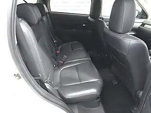Used 2014 Mitsubishi Outlander Gx3 White - Interior and Exterior details 11