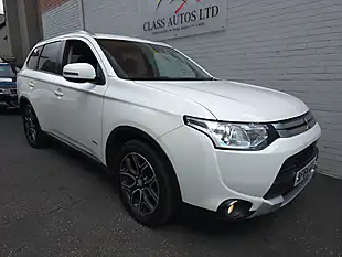 Used 2014 Mitsubishi Outlander Gx3 White - Interior and Exterior details 2