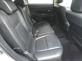 Used 2014 Mitsubishi Outlander Gx4 White - Interior and Exterior details 10
