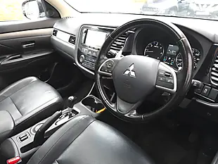 Used 2014 Mitsubishi Outlander Gx4 White - Interior and Exterior details 13