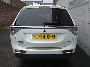 Used 2014 Mitsubishi Outlander Gx4 White - Interior and Exterior details 9