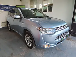 Used 2014 Mitsubishi Outlander GX4h Blue - Interior and Exterior details 2