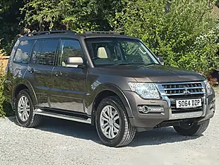 Used 2014 Mitsubishi Shogun SG3 Brown - Interior and Exterior details 3