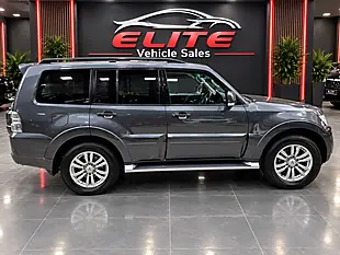 Used 2014 Mitsubishi Shogun SG3 Grey - Interior and Exterior details 18