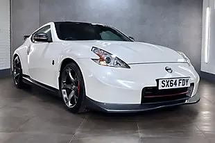 Used 2014 Nissan 370Z Nismo Storm White - Interior and Exterior details 5