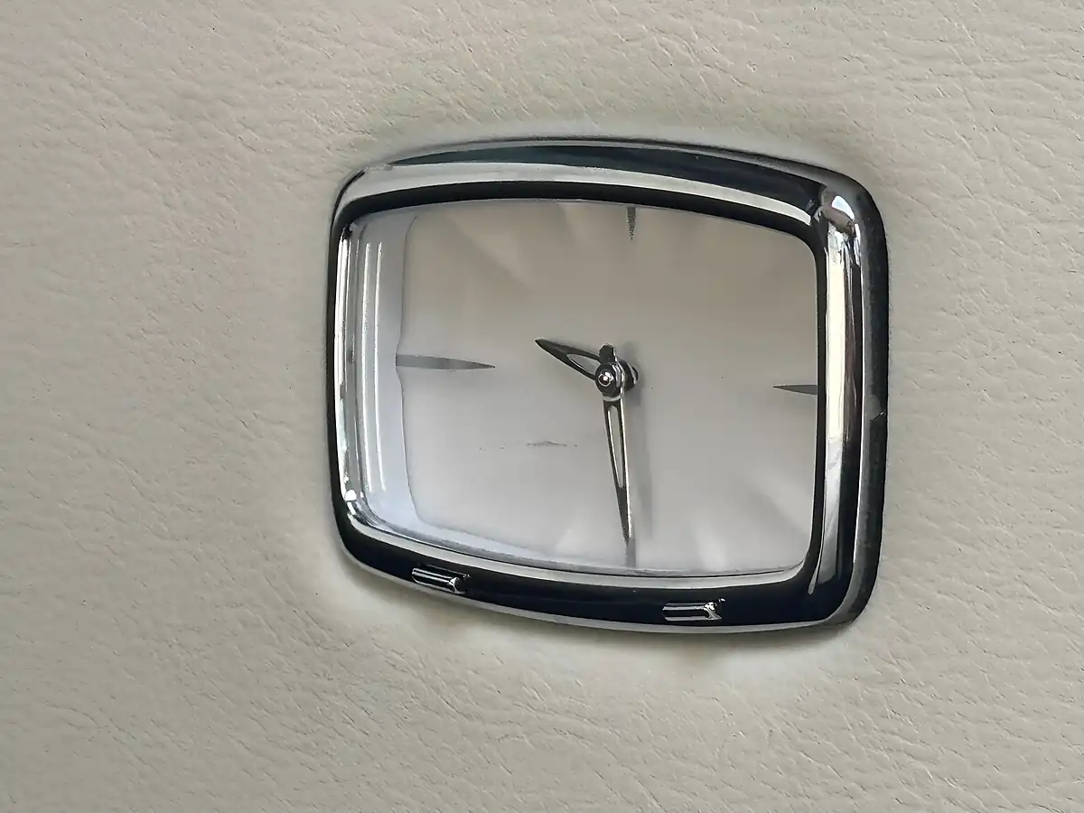 Used 2014 Nissan Elgrand Exclusive Vip White - Interior and Exterior details 16