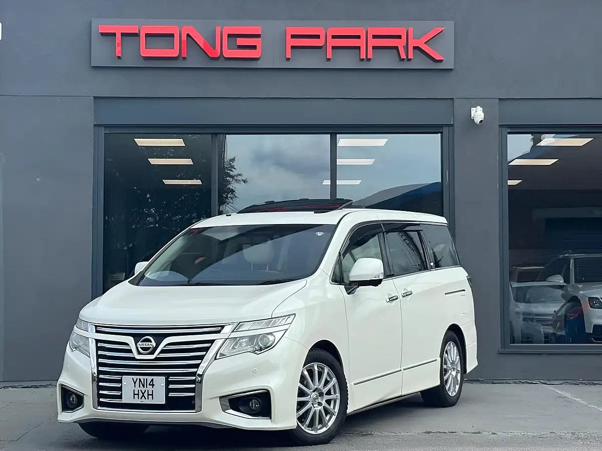 Used 2014 Nissan Elgrand Exclusive Vip White - Interior and Exterior details 8