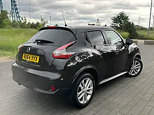 Used 2014 Nissan Juke Acenta Premium Black - Interior and Exterior details 17