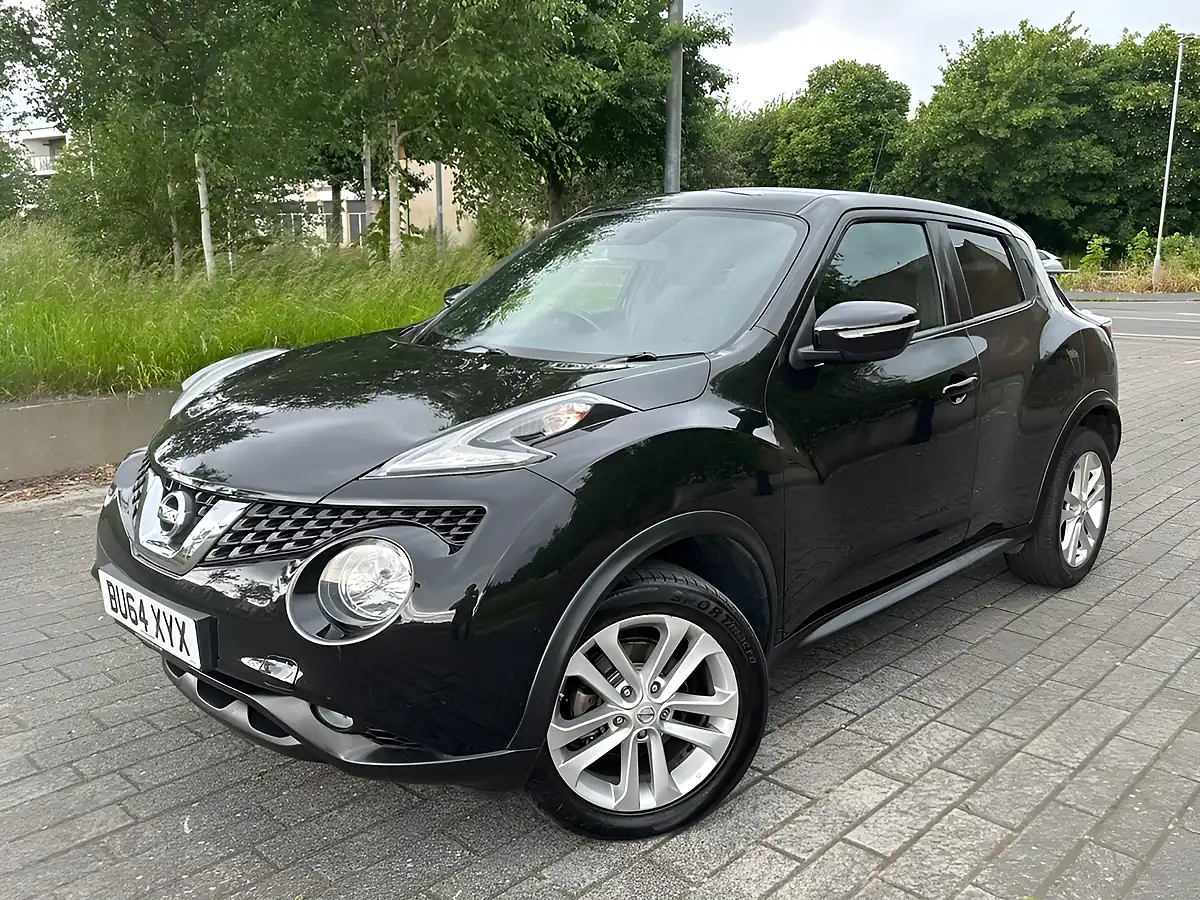Used 2014 Nissan Juke Acenta Premium Black - Interior and Exterior details 18