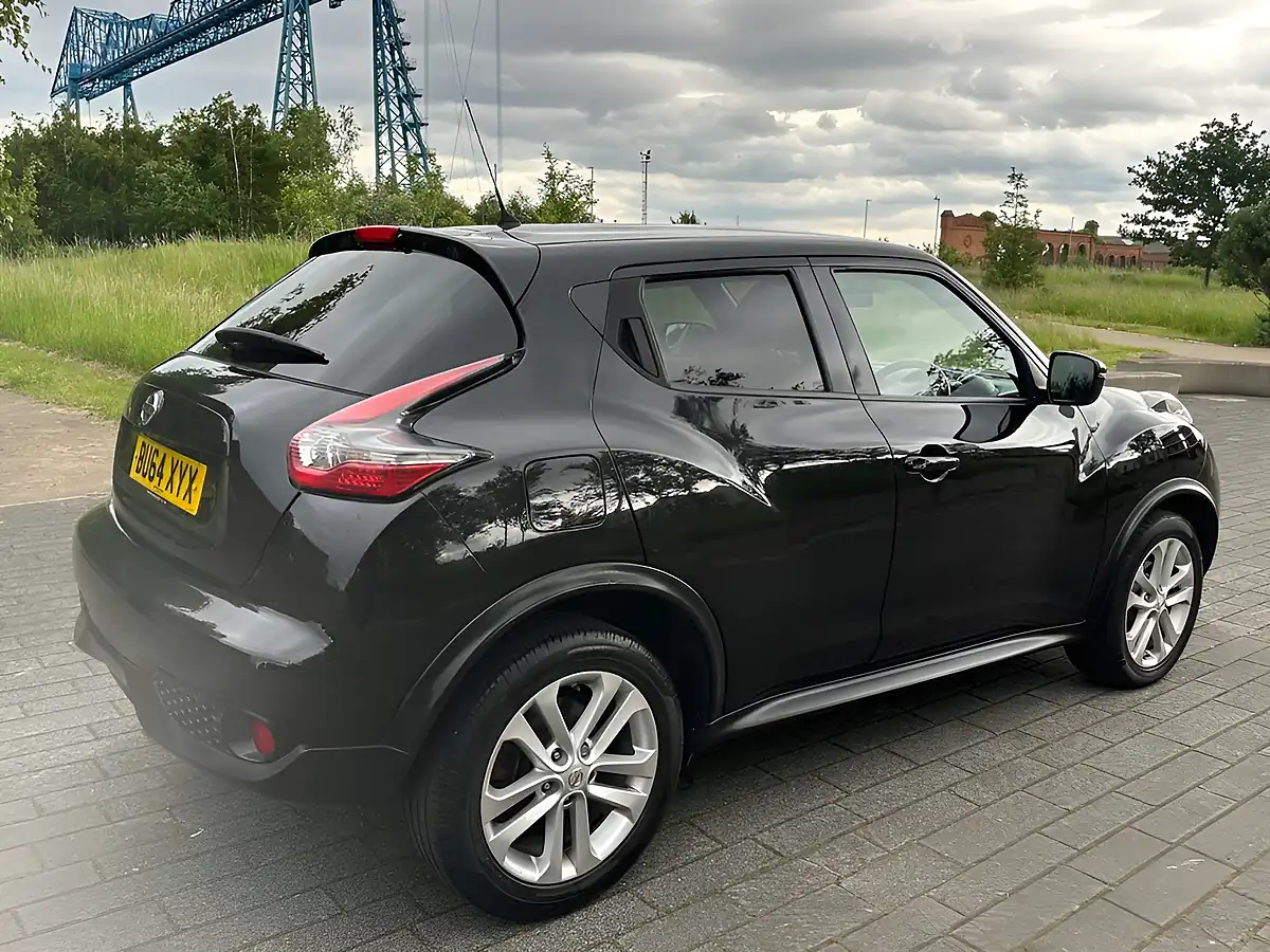 Used 2014 Nissan Juke Acenta Premium Black - Interior and Exterior details 8