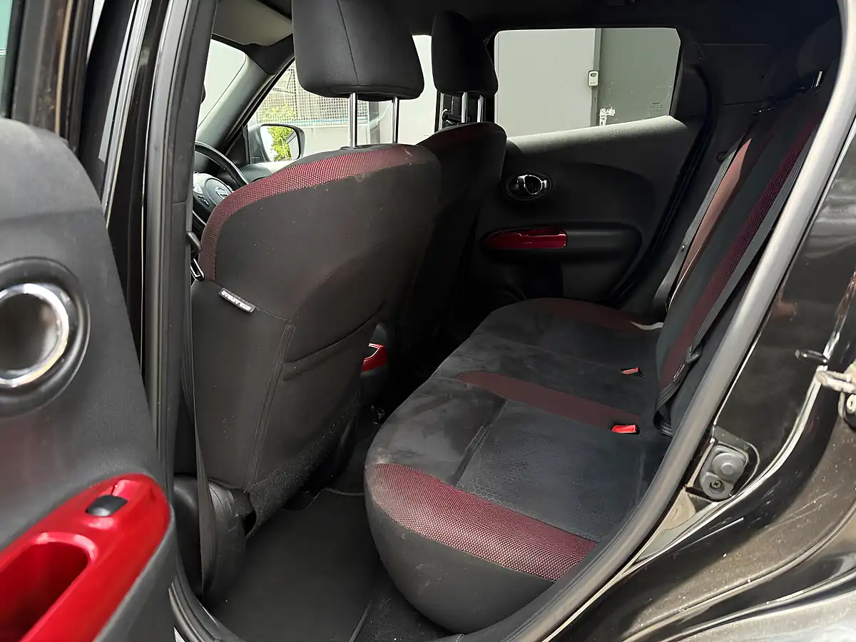 Used 2014 Nissan Juke Acenta Premium Black - Interior and Exterior details 12