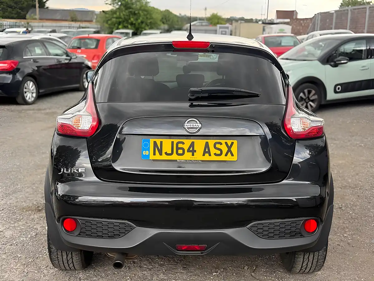 Used 2014 Nissan Juke Acenta Premium Black - Interior and Exterior details 6