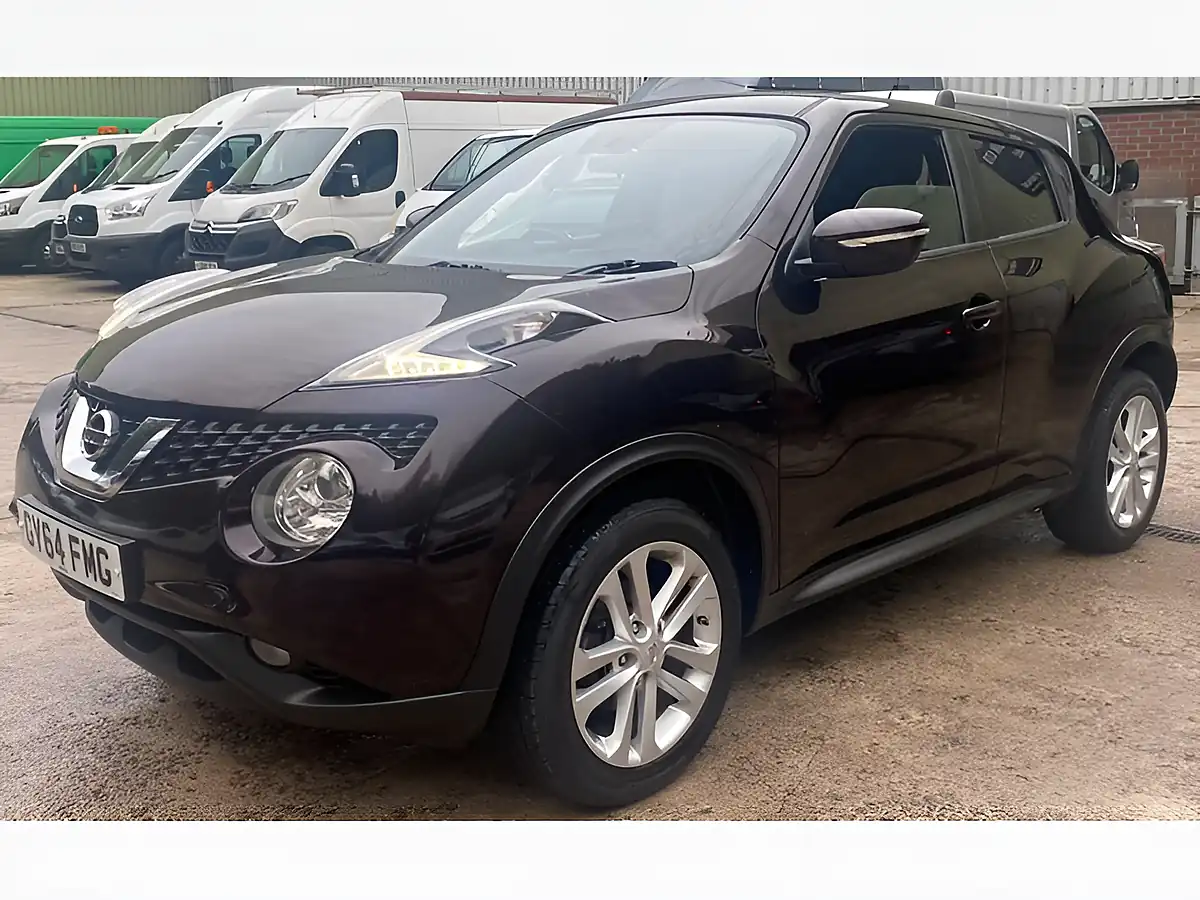 Used 2014 Nissan Juke Acenta Premium Black - Interior and Exterior details 11