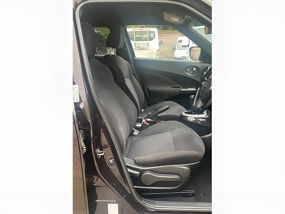 Used 2014 Nissan Juke Acenta Premium Black - Interior and Exterior details 13