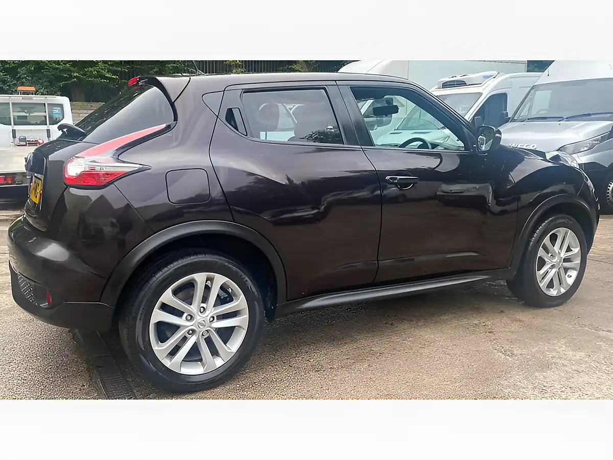 Used 2014 Nissan Juke Acenta Premium Black - Interior and Exterior details 5
