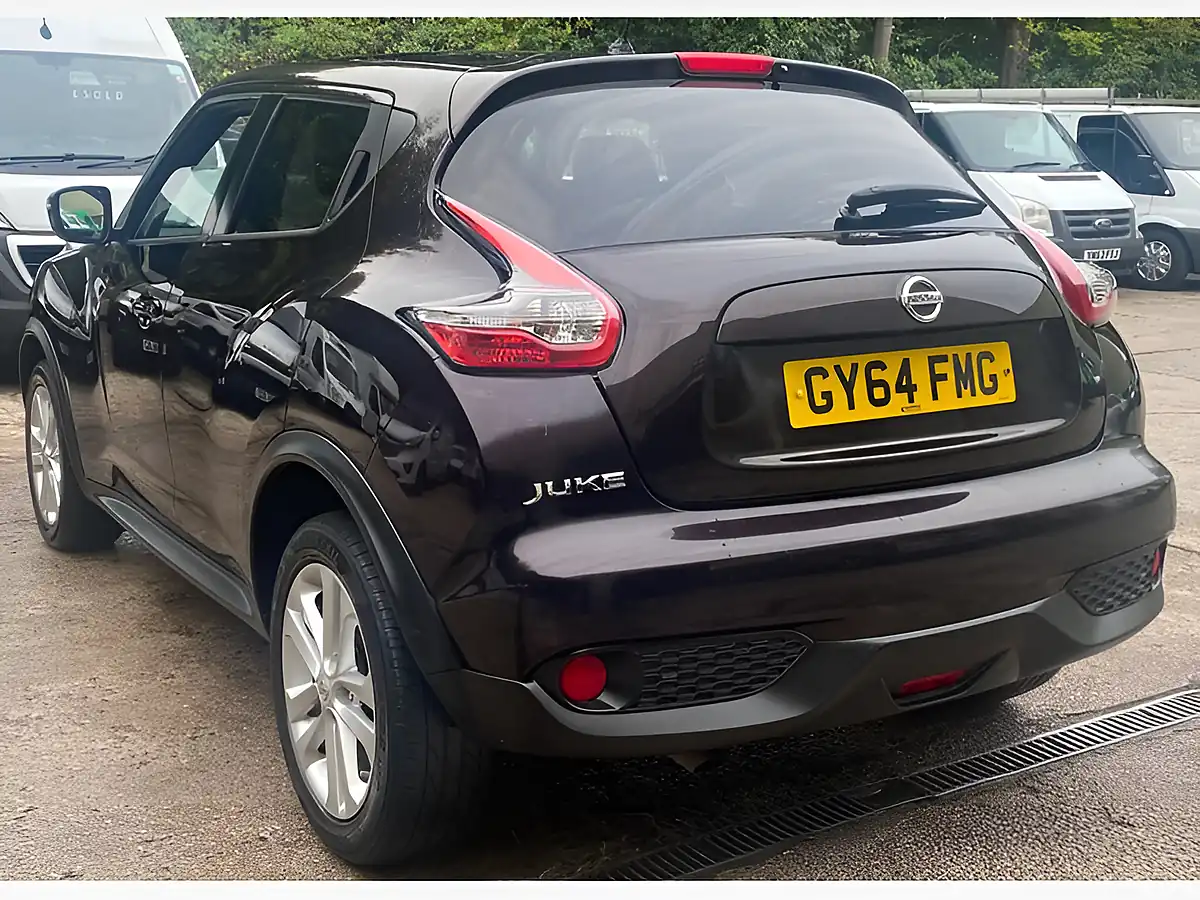 Used 2014 Nissan Juke Acenta Premium Black - Interior and Exterior details 9
