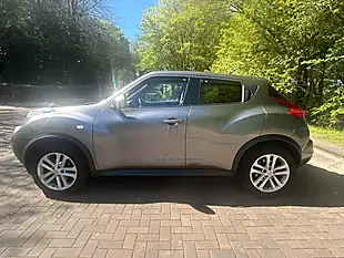 Used 2014 Nissan Juke Acenta Premium Grey - Interior and Exterior details 7