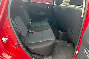 Used 2014 Nissan Juke Acenta Premium Red - Interior and Exterior details 19
