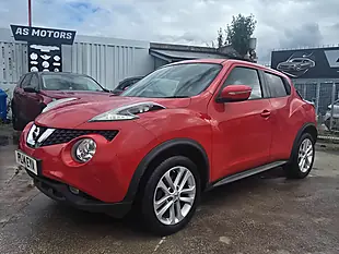 Used 2014 Nissan Juke Acenta Premium Red - Interior and Exterior details 3