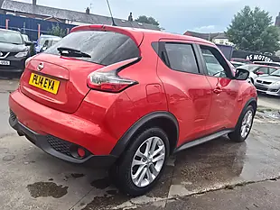 Used 2014 Nissan Juke Acenta Premium Red - Interior and Exterior details 7
