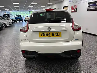 Used 2014 Nissan Juke Acenta Premium White - Interior and Exterior details 13