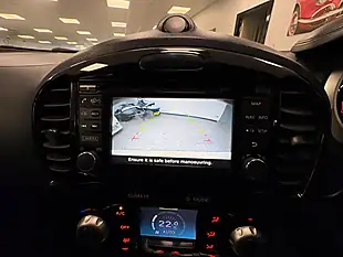 Used 2014 Nissan Juke Acenta Premium White - Interior and Exterior details 4