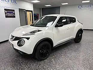 Used 2014 Nissan Juke Acenta Premium White - Interior and Exterior details 6