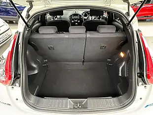 Used 2014 Nissan Juke Acenta Premium White - Interior and Exterior details 18