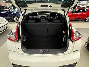 Used 2014 Nissan Juke Acenta Premium White - Interior and Exterior details 19