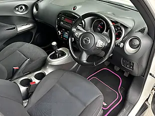 Used 2014 Nissan Juke Acenta White - Interior and Exterior details 11