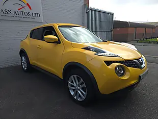 Used 2014 Nissan Juke Acenta Yellow - Interior and Exterior details 15