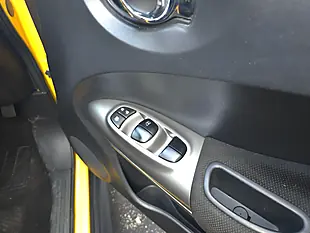 Used 2014 Nissan Juke Acenta Yellow - Interior and Exterior details 18
